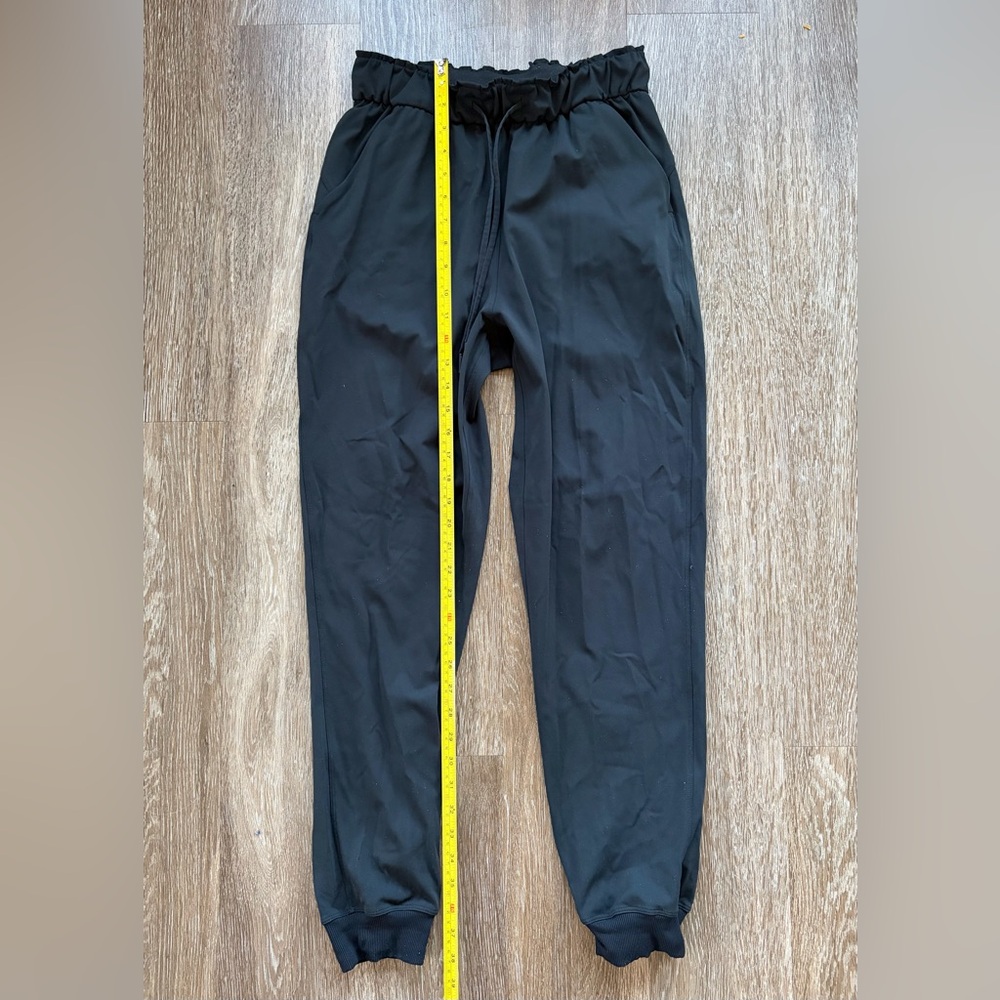 Lululemon Stretch High-Rise Jogger - Black, Size 6 - Picture 9 of 9
